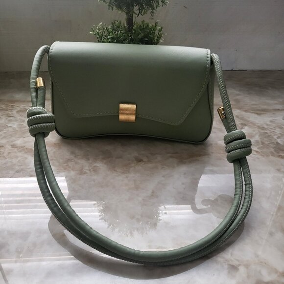 Sage green  mini shoulder NWOT - Picture 2 of 4